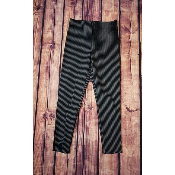Women's Medium PS/LA Black Pin Stripe  Cropped Office Pants - Picture 1 of 6